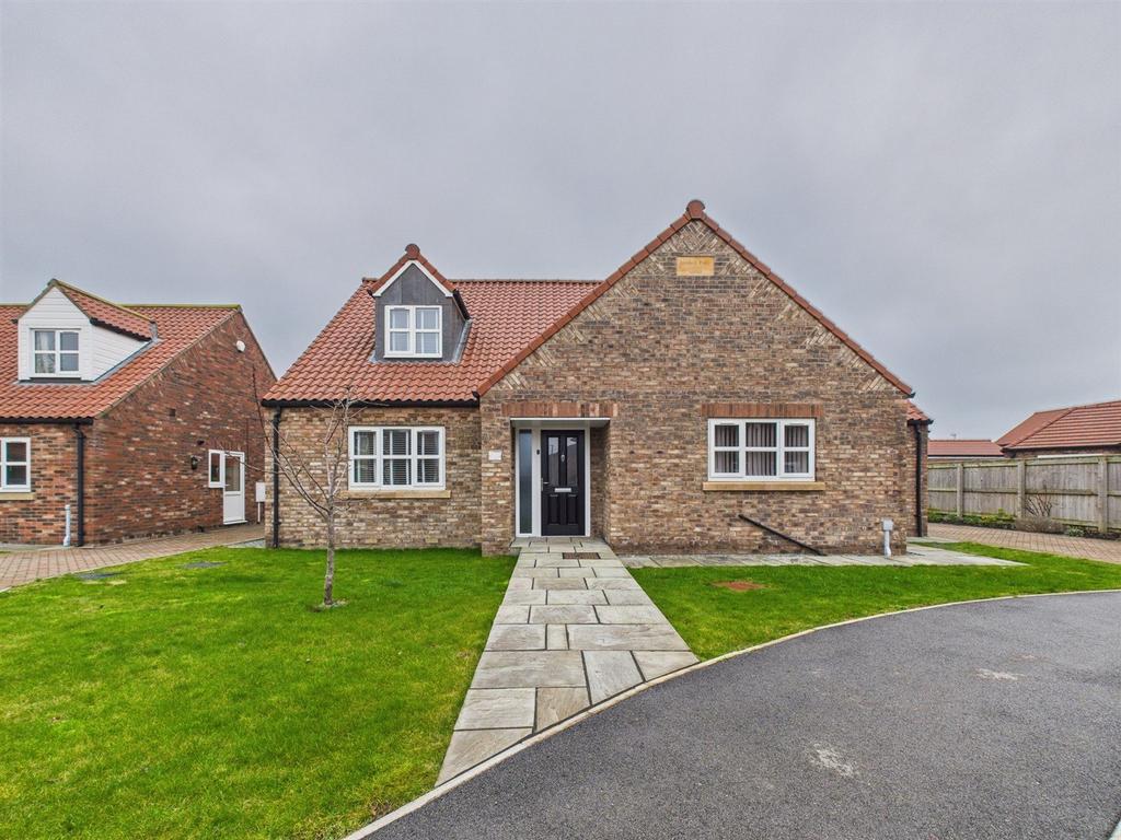4 Bedroom Detached House- For Sale
