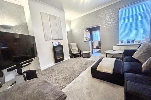 2 bedroom flat for sale, Bowes Street, Blyth, Northumberland, NE24 1EF