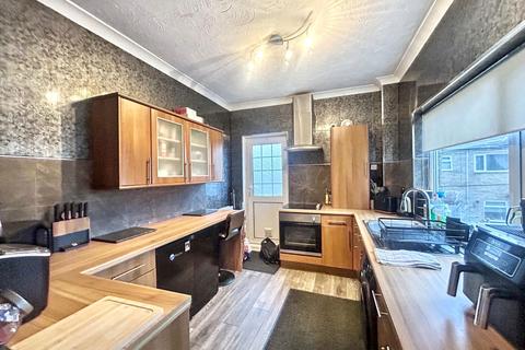 2 bedroom flat for sale, Bowes Street, Blyth, Northumberland, NE24 1EF