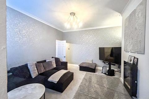 2 bedroom flat for sale, Bowes Street, Blyth, Northumberland, NE24 1EF