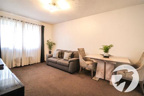 1 bedroom flat for sale, Chandlers Drive, Erith, DA8
