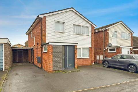 undefined, Winnersh RG41