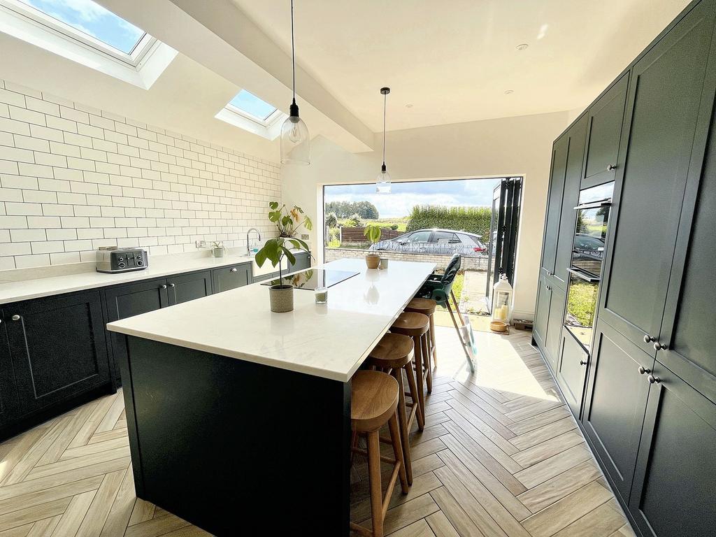 Dining Kitchen-Family Room