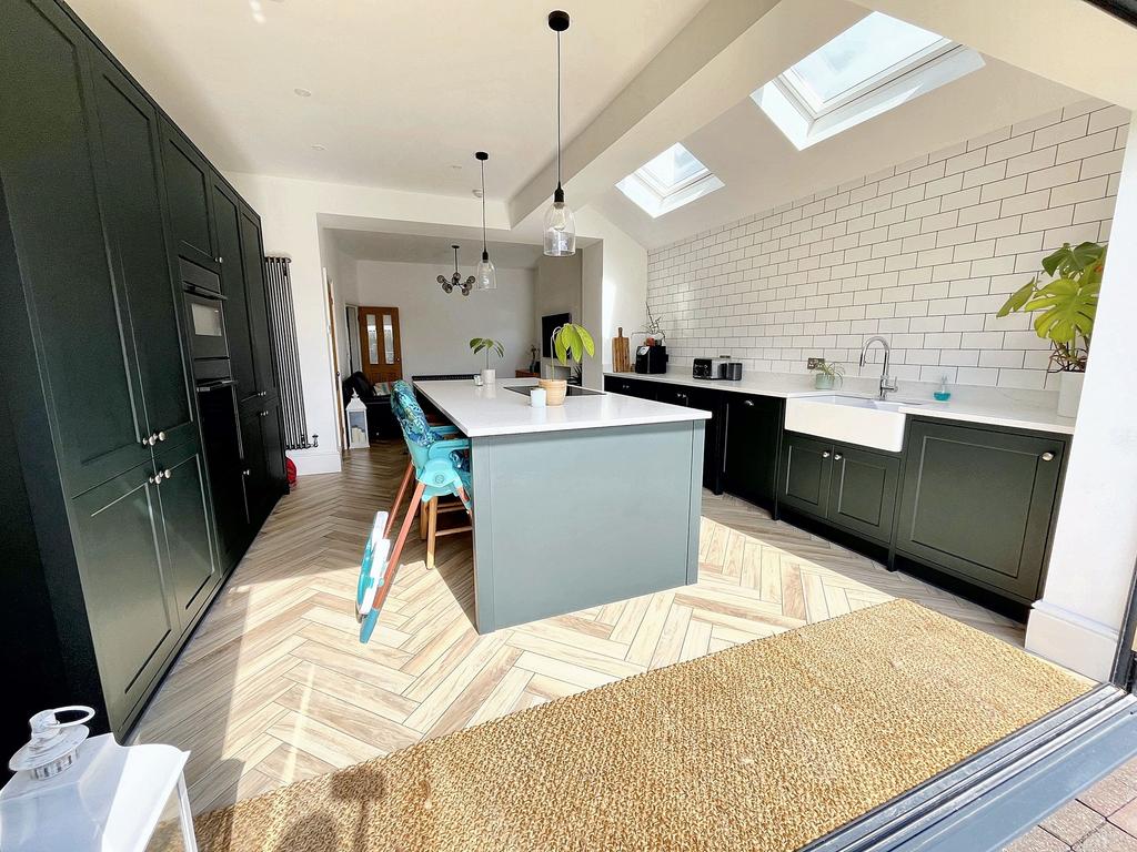 Dining Kitchen-Family Room