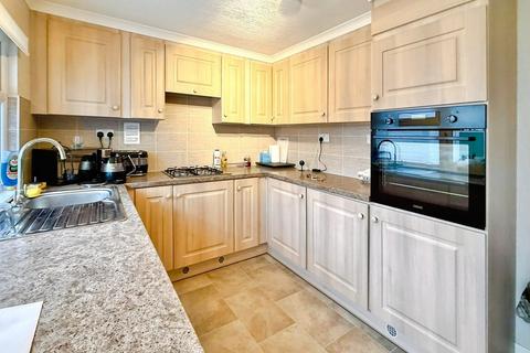 undefined, Thorney Mill Road, West Drayton UB7