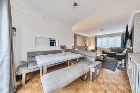 3 bedroom semi-detached house for sale, Boyne Drive, Chelmsford, Essex
