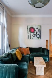 3 bedroom maisonette for sale, East Road, London E15