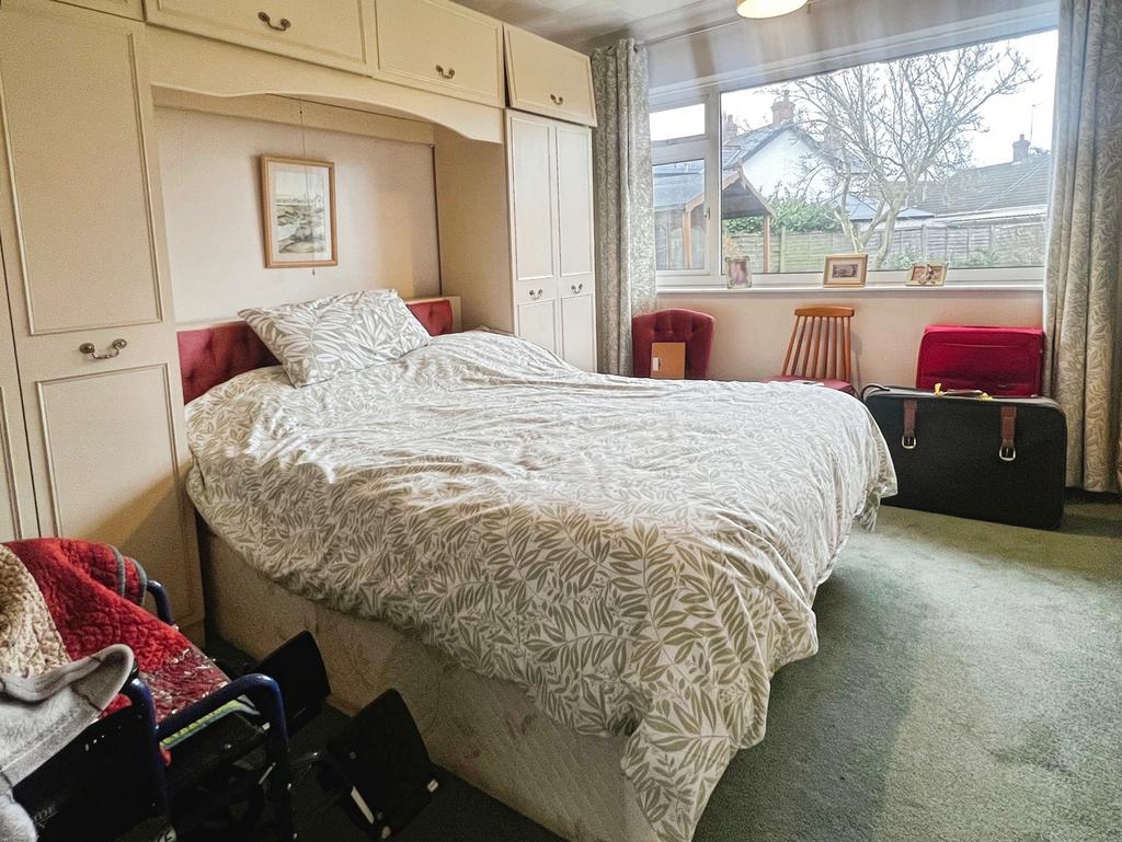 Bed 1