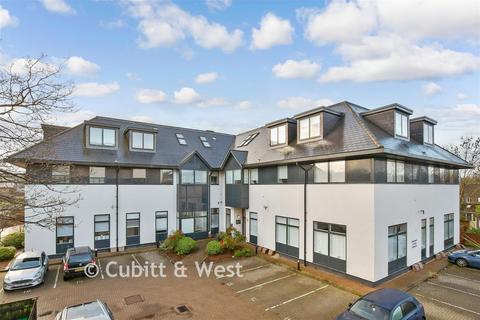 1 bedroom apartment for sale, Challenge Court, Leatherhead, Surrey