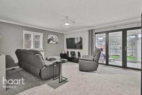 3 bedroom detached bungalow for sale, Richmond Way, Leverington