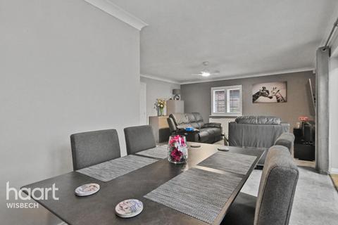 3 bedroom detached bungalow for sale, Richmond Way, Leverington