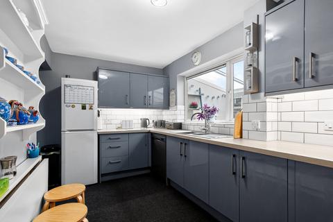 5 bedroom semi-detached house for sale, Fairview Road, Ash, GU12