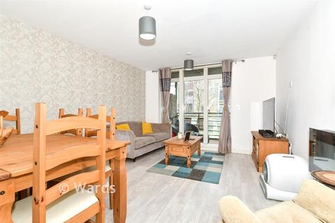 2 bedroom flat for sale, Kingfisher Meadow, Maidstone, Kent