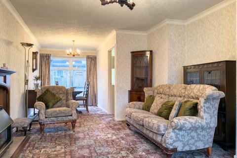 3 bedroom detached house for sale, Cleckheaton, Cleckheaton BD19
