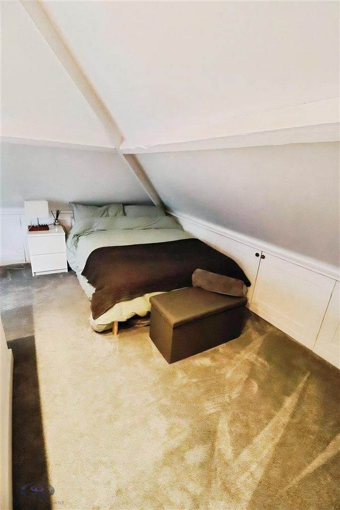 2345b396-loft2.jpg