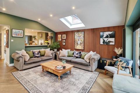 undefined, Manor Way, Crewe