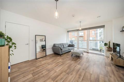 1 bedroom flat for sale, Loughborough Park, London SW9