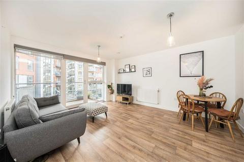 1 bedroom flat for sale, Loughborough Park, London SW9