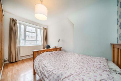 3 bedroom flat for sale, White City Estate, London W12