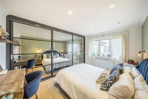 1 bedroom flat for sale, Rubens Place, London SW4