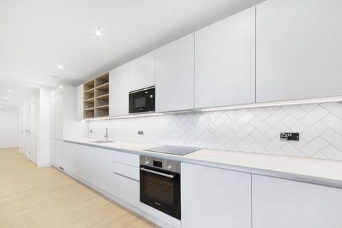undefined, Aberfeldy Square, London E14