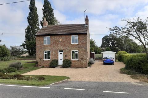 3 bedroom detached house to rent, Lodge Farm Cottage, Thorney