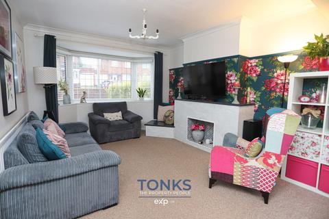 3 bedroom semi-detached house for sale, Willowsbrook Road, Halesowen B62