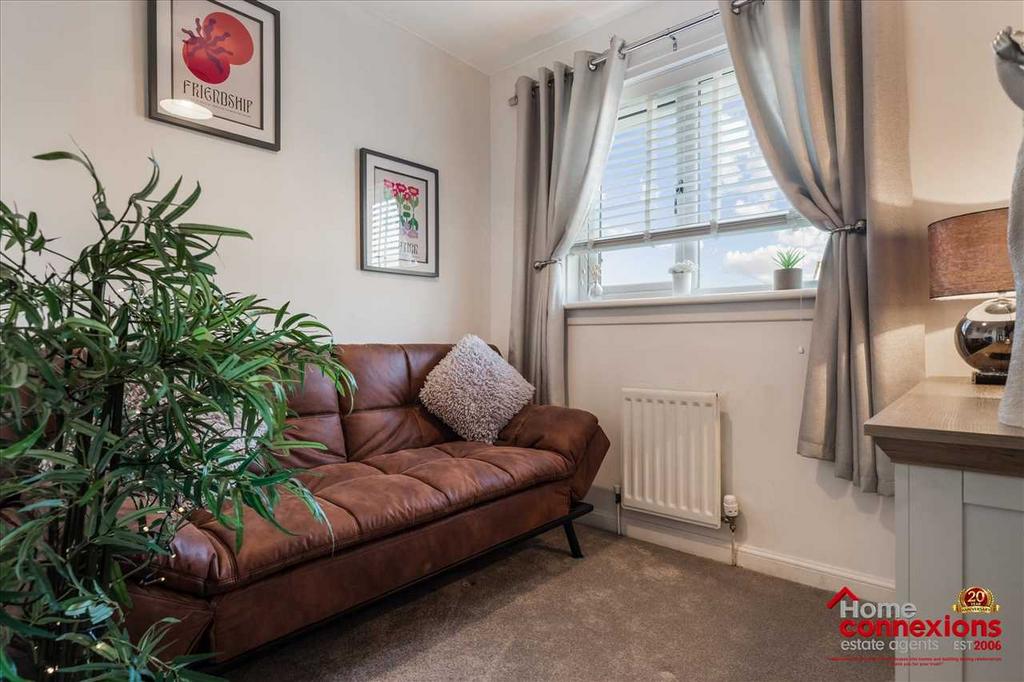 Bedroom Two (1)