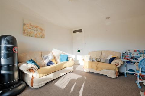 undefined, George Court, Hamilton