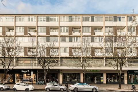 3 bedroom flat for sale, Ivy Lodge, London W11