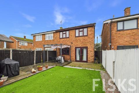 3 bedroom semi-detached house for sale, Brindles, Canvey Island, SS8