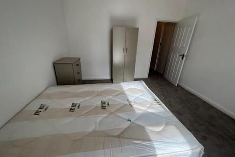 2 bedroom apartment to rent, Station Road, Hendon, LONDON, NW4
