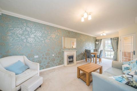 undefined, Popes Avenue, Twickenham TW2