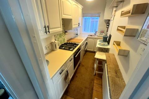 1 bedroom flat to rent, 36 Elthorne Park Road, W7 2JA