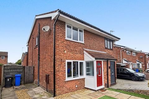 2 bedroom semi-detached house for sale, Chatsworth Drive, Widnes