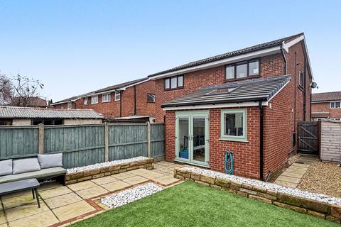 2 bedroom semi-detached house for sale, Chatsworth Drive, Widnes