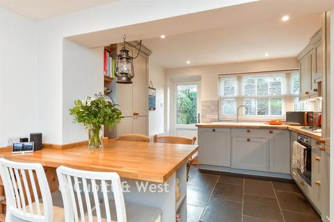 2 bedroom terraced house for sale, Lancaster Street, Lewes BN7