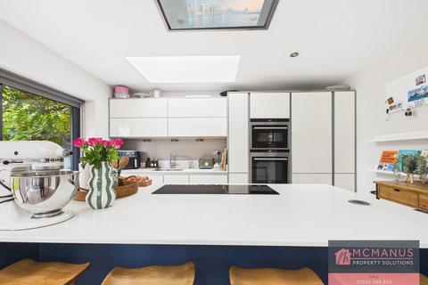 undefined, Ingleside Drive, Stevenage SG1
