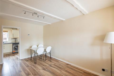 2 bedroom house to rent, Windmill Court, Spital Tongues, Newcastle upon Tyne