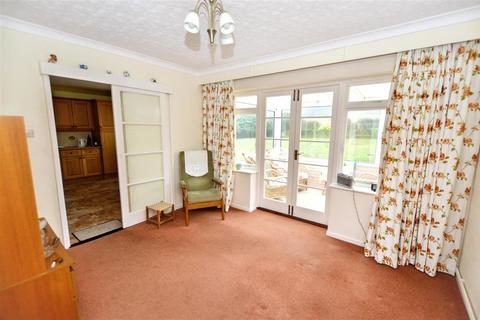 3 bedroom detached bungalow for sale, Regis Avenue, Beeston Regis, Sheringham