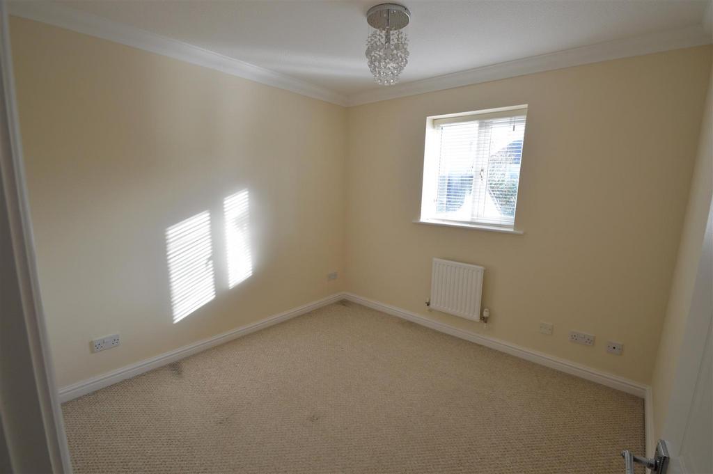 Bedroom 2 .JPG