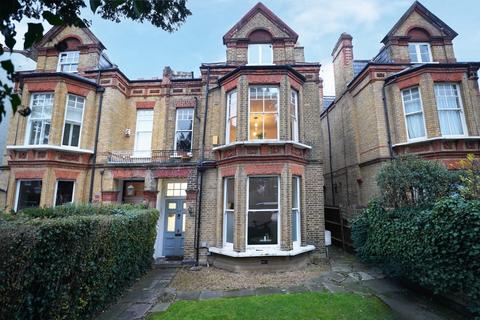 1 bedroom flat for sale, Underhill Road, East Dulwich, London, SE22