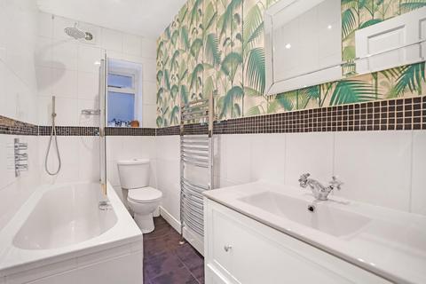 1 bedroom flat for sale, Underhill Road, East Dulwich, London, SE22