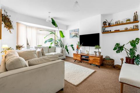undefined, Hollycroft, Hertford SG14