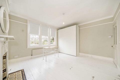 2 bedroom flat to rent, Stanthorpe Road, London SW16