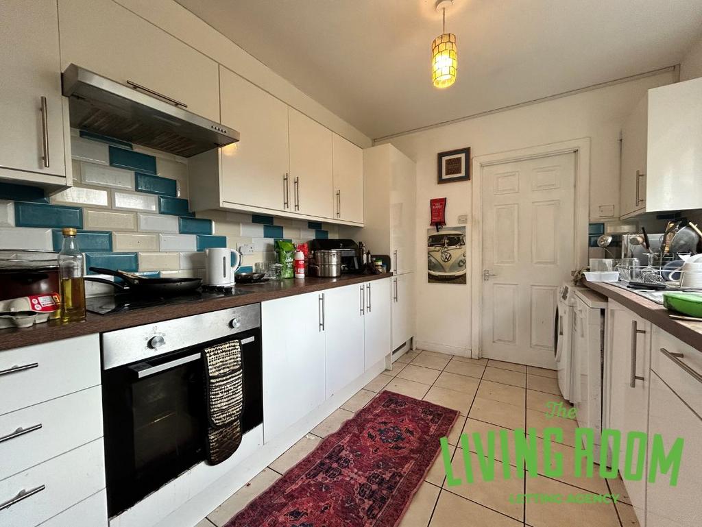 Kitchen 5