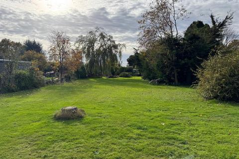 undefined, Elmham Drive, Ipswich IP10