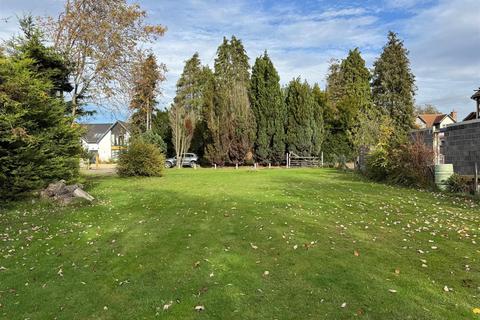 undefined, Elmham Drive, Ipswich IP10