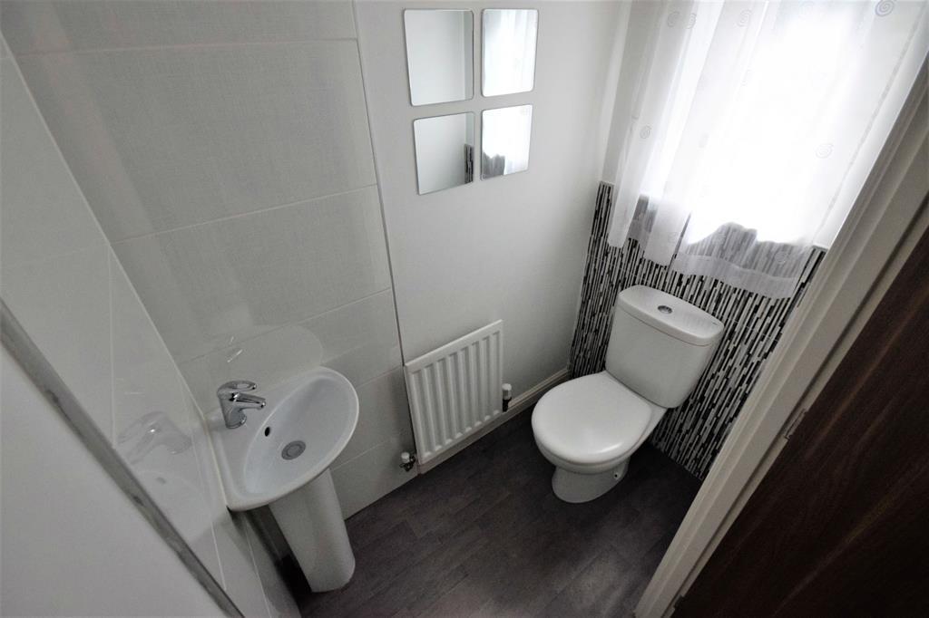 Ground floor w/c