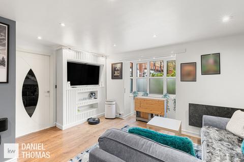 undefined, DANIEL THOMAS | Plomer Avenue, Hoddesdon, EN11